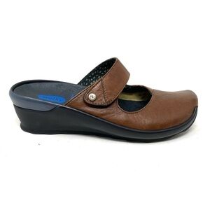 Wolky Up CUT OUT CLOG (2576) Cognac Leather